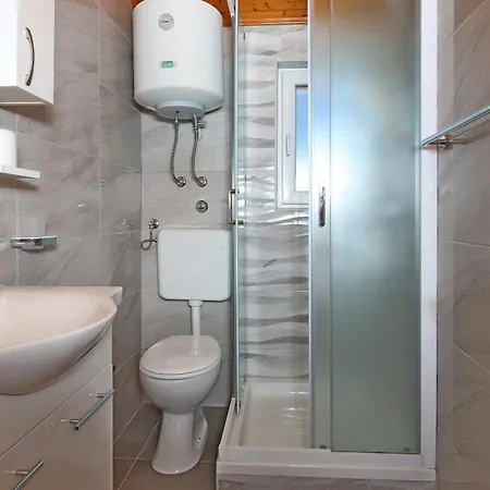 With Parking Space Lopar, Rab - 25086 Appartement